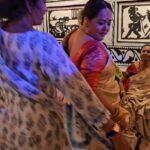 Aparajita Auddy Instagram – ঢাকের তালে একটু নাচ তো হতেই হবে।#Instagram#goovibes#dance#dhakk