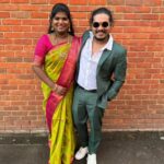 Aranthangi Nisha Instagram - London நிகழ்ச்சி நல்லபடியா முடிச்சாச்சு, கடல் கடந்து வந்த எங்களை அன்போடும் பாசத்தோடும் பார்த்துக் கொண்ட அத்தனை தமிழ் சொந்தங்களுக்கும் நன்றி.... இந்த வாய்ப்பை வழங்கிய feltham தமிழ்ச்சங்கம் புஷ்பா அவர்களுக்கு நன்றி.. எங்களை பார்க்க வந்த அத்தனை தமிழ் சொந்தங்களுக்கும் எங்கள் ஊக்கப்படுத்திய உறவுகளுக்கும் நன்றி.....