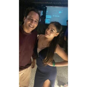 Archana Prajapati Instagram - @directorshadab8 @143noor @arafatmehmoodofficial @manzarmir @aadilgurezi @avanish_director @mir_umar11 @arpitarajput_13 @shivaanibamne @nidhisingh3004 #sofiya 

Thank you everyone for making my birthday special 
I will put a smile on my face and won’t let the troubles of life get me down because it’s my birthday today. A very happy birthday to me!