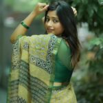 Archana Ravichandran Instagram – #ArchanaRavichandran looks gorgeous in green in these latest traditional clicks. 💚✨️