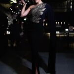 Archana Vijaya Instagram - Reaching out for the festive lights and the air purifier !!! If you may ! 😜 Had the pleasure of hosting the launch of #RegioItalia by @raymond_the_complete_man last night at the Italian Embassy in Delhi . Truly was a breathtaking show, beautifully done by @anuahuja1 and the ensembles were magnifico to say the least ! 💯♥️ Outfit - @namratajoshipura Make up - @makeupbyniharikamukim Hair - @rajchauhan_hairstylist