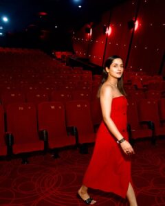 Arushi Sharma Instagram - She red the signs..