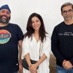 Asha Negi Instagram - Super excited for this collaboration with @theviralfever Thankyou @arunabhkumar for such a heartwarming welcome to the TVF family!🙏🏼 @shivanibengani I know how much we wanted this to happen, here is our first and many more to come!♥️ @navjotgulati Sir, the journey has just started and it looks so much fun already! And my beautiful team of fellow actors and crew, I’m so looking forward to learn and grow with you all!🫶 Let’s do this!🤍 @girish_jotwani @shreemiverma @abhishekkdixitt @arunabhkumar @shreyansh.pandey @koshyvijay @whogaganarora @ankitagoraya @lakshyakochhar @jitendra.rajputsingh @chunkypanday @sidmishra07 @samarthshandilya @castingvivek24 @purplepieee