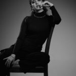 Ashika Ranganath Instagram - Reigning in black - Exuding timeless elegance & an independent, confidence spirit 🖤 Shot, edited & styled by @sandeep.mv 🤍