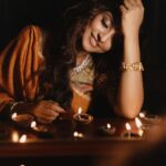 Athmiya Instagram - Light up 🪔 📸 @sameeh_photography HMU @_sapnas_makeover Costume design @hoorlyn_design_studio Styling @m_uhammed_sap Location @ekanthaala Accessories @parakkat_jewels