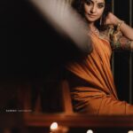 Athmiya Instagram - Light up 🪔 📸 @sameeh_photography HMU @_sapnas_makeover Costume design @hoorlyn_design_studio Styling @m_uhammed_sap Location @ekanthaala Accessories @parakkat_jewels
