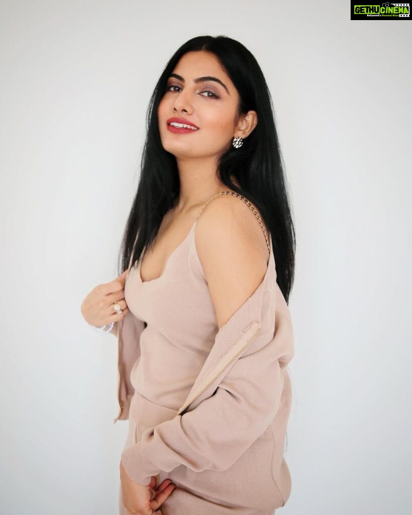 Avani Modi Instagram - I’ll plan my mood in shades of nude…! @avanimodiofficial Photo: @abstractguy12 @visuallyesthetic MUAH: @makeoverbypanisha Styled by: @stzy.in #winter #photooftheday #photography #actor #model #life #love #beauty #instagood #instadaily #style