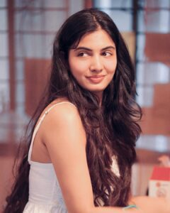 Avani Modi Instagram - It’s how your eyes fall on me so u distracted 

@avanimodiofficial 
@ashishsom @manassompura 
#punediaries 

#avanimodiofficial #avanimodi #photography #photooftheday #picoftheday #instagood #instadaily #instamood #bollywood #actress #girls #igers #rain #dance #fun #love #life #fashion #art #artist #follow #followme #followforfollow #follow4follow #likeforlikes #likeforfollow #coffee #Sunday