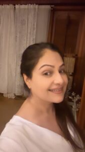 Ayesha Jhulka Instagram - “Poetry is truth in its Sunday clothes.” ― Philibert Joseph Roux

#funday #poetry #fun #funnyvideos #funnyreels #funtimes #holiday #timepass #aj #funny #instagood #instagram #instadaily #instamood #sunday #sundayfunday #sundays #sunday