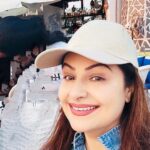 Ayesha Jhulka Instagram - Some sunshine is good for the soul, but I always make sure I wear a cap 🧢 😜 #cap #sunshine #sun #sunset #sunrise #cover #capcut #aj #instagood #instagram #photooftheday #photography #photo #instadaily #tuesday #tuesdays #tuesdaythoughts