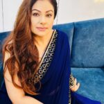 Ayesha Jhulka Instagram - Life does not come with instructions on how to live, but it does come with trees, sunsets, smiles and laughter 😊😁 #smile #smiles #laughter #laugh #laughing #laughoutloud #smile😊 #smilemore #laughs #life #aj #photooftheday #instagood #instagram #instadaily #instamood #friday #friyay