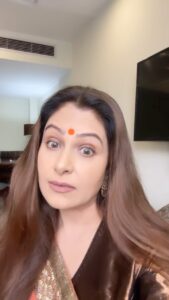 Ayesha Jhulka Instagram - As they say- Always borrow money from a pessimist…he will never expect it back 😂😂😂

#funnyvideos #funnyreels #funny #comedy #comedyreels #money #loan #unforgettable #lol #instagood #aj #instagram #instadaily #tuesday #insta