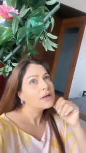 Ayesha Jhulka Instagram - Thoda zyada ho Gaya 😂😂

#confused #love #endearment #name #genz #instagood #instagram #instadaily #friday #aj #fridaymood #reelitfeelit