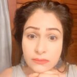 Ayesha Jhulka Instagram - “Marriage is a wonderful institution, but who wants to live in an institution?”—Groucho Marx 😂😂 #marriage #married #husband #wife #husbandandwife #wifelife #aj #problem #fun #instagood #instagram #instadaily #funny #funnyvideos #funnyreels #tuesday