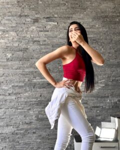 Ayli Ghiya Instagram - 🤭😁💃🏻