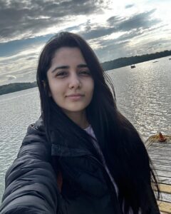 Ayli Ghiya Instagram - Felt like Backpacking trip.. ❤️‍🔥