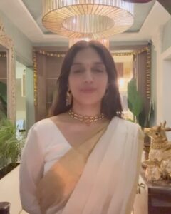 Bhumi Pednekar Instagram - ✨✨✨✨🪔 from mine to yours