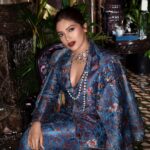 Bhumi Pednekar Instagram - Own every moment with Poncy Power! #MACPartyPalace #MACCosmeticsIndia #SeizeTheLight #MACFestiveLook @maccosmeticsindia