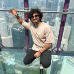 Bravo Instagram - 2nd TRIP of the Year ! MALAYSIA 🇲🇾 - My Malaysian adventure was a heartwarming experience. Contrary to the portrayal in movies, I discovered a nation filled with warm, welcoming people. Their impeccable Tamil accents resonated with me, creating an instant connection. It was in these moments of cultural exchange that I found the true beauty of Malaysia - not in the cinematic scenes, but in the genuine kindness and diversity of its people. Ginting-malaysia