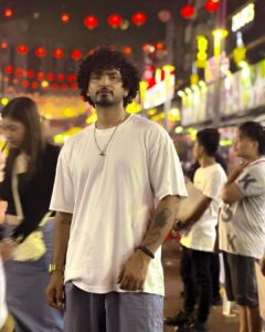 Bravo Instagram - - DAY 1&2 : MALAYSIA 🇲🇾 - own of the cleanest city I’ve ever been .❤️❤️❤️❤️
All hearts for this city & the people 🔥
———
Much love & thanks to @malaysia.truly.asia @malaysiaairports 
Flights @etihad & @malaysiaairlines 
———-
#malaysia #malaysiaboleh #jalanalor #travel
