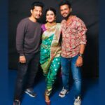 Dhamnashree Kadgaonkar Instagram - कोल्हापूर दसरा सोहळा 2023 #TeamNanuChetan #TeamChetanChetan #TeamCC #Artist @kadgaonkar_dhanashri Choreographer @chetannanu @iam_chetanshigwan #Team @rushikesh_nupur_78 @samtaamane27 @purva_salekar_ @rahul8306 #CreativeHead @sanket_gulavane #writer @akshayjoshi #Costume @mysteriousmunda369 #Production @nilesh_patwardhan09 #piccredits📷 @anandchandgadkar Kolhapur - कोल्हापूर