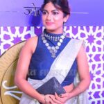 Dhamnashree Kadgaonkar Instagram - झी मराठी पुरस्कार सोहळ्याच्या रेड कार्पेटवर शिल्पी म्हणजेच धनश्री काडगावकरचा ग्लॅमरस अंदाज #lokmatfilmy #reels #marathicelebrity #zeemarathiawards2023
