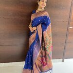 Dhamnashree Kadgaonkar Instagram - विजया दशमीच्या शुभेच्छा .. Sari by @khushiifashion #dhanashrikadgaonkar #tuchalpudha #happydasara #dashhehara #sari #tradition #nath #zeemarathiofficial #event #nigdipune Nigdi , Pune