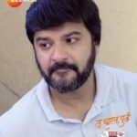 Dhamnashree Kadgaonkar Instagram - श्रेयस शिल्पीला समजावतो.. पहा ‘तू चाल पुढं’ 7.30 PM #TuChalPudha #ZeeMarathi #Todayspecial आता तुमची आवडती मालिका कधीही कुठेही पाहण्यासाठी https://zee5.onelink.me/RlQq/fmDownloadZEE5App या लिंकवर क्लिक करा.