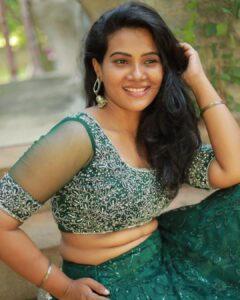 Dhivya Duraisamy Instagram - Costume @designed_by_sindhu 
PC @evidencemaker