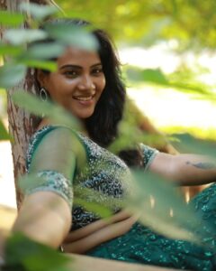 Dhivya Duraisamy Instagram - Costume @designed_by_sindhu 
PC @evidencemaker