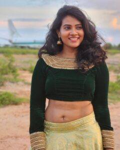 Dhivya Duraisamy Instagram - PC @arunprasath_photography 
Costume @designed_by_sindhu