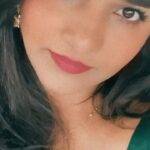 Divya Uruduga Instagram - We are all just the little friends of stars, shining our little shine back to the sky!!👻✨ 🖤💛 #divyauruduga #divyau #du #D #arviyans #arviya