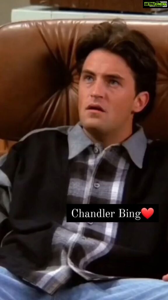 Elina Samantray Instagram - Chandler Bing❤️ @mattyperry4