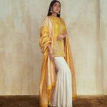 Faria Abdullah Instagram - Manifesting a Bhansali production immediately! Boom✨ Okthanksbye . . . . . Outfit - @shravankummar Styled by - @am_i_bala Photography - @ishan.n.giri Jewelry - @shravankummar Make up - @makeupartist_arti Hair - @hairbyrajabali