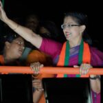 Gautami Instagram - நேற்று மாலை தேசிய ஜனநாயகக் கூட்டணி வேட்பாளர்கள், பாஜக புதுச்சேரி மாநிலத் தலைவர் திரு வி சாமிநாதன் எம்எல்ஏ அவர்களை ஆதரித்து லாஸ்பேட்டையிலும், திரு ஏ ஜான் குமார் அவர்களை ஆதரித்து காமராஜ் நகரிலும் பரப்புரை செய்தேன். #புதுச்சேரி #காரைக்கால் #Puducherry #Karaikal #BestPuducherry #மலரட்டும்_தாமரை_ஒளிரட்டும்_புதுச்சேரி @narendramodi @amitshahofficial @jpnaddaofficial @bjp4india @bjp_puducherry #santhoshbl @arjunrammeghwalofficial #nirmalkumarsurana @rajeev_mp @namassivayambjp #vsaminathanmla