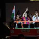Gautami Instagram - நேற்று மாலை தேசிய ஜனநாயகக் கூட்டணி வேட்பாளர்கள், பாஜக புதுச்சேரி மாநிலத் தலைவர் திரு வி சாமிநாதன் எம்எல்ஏ அவர்களை ஆதரித்து லாஸ்பேட்டையிலும், திரு ஏ ஜான் குமார் அவர்களை ஆதரித்து காமராஜ் நகரிலும் பரப்புரை செய்தேன். #புதுச்சேரி #காரைக்கால் #Puducherry #Karaikal #BestPuducherry #மலரட்டும்_தாமரை_ஒளிரட்டும்_புதுச்சேரி @narendramodi @amitshahofficial @jpnaddaofficial @bjp4india @bjp_puducherry #santhoshbl @arjunrammeghwalofficial #nirmalkumarsurana @rajeev_mp @namassivayambjp #vsaminathanmla