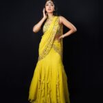 Gayatri Bhardwaj Instagram - In my संस्कारी era✨ Wearing @shlokakhialaniofficial @mintandmilkpr Styled by @letstalkfashion.official earrings @thetrinkaholic Bracelet @visista_goldanddiamonds_ Jewellery stylist @blend9studio Hair and makeup @shivani.shettyehmua Clicked by @tdf.thedreamfilmer