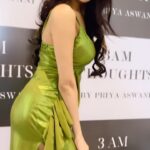 Gehana Vasisth Instagram - Dhindhora baje re …. . . . #reels #reelsinstagram #instagram #trending #viral #explore #love #instagood #explorepage #tiktok #reelitfeelit #india #follow #photography #fyp #reel #instadaily #followforfollowback #reelsvideo #likeforlikes #like #fashion #memes #foryou #reelkarofeelkaro #music #o #insta #instagramreels #gehanavasisth St. Regis Hotel