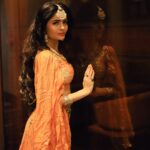 Gehana Vasisth Instagram - Sawan maas ki dher sari shubhkamnaye jai shree mahakal . . #jaishreemahakal #sawanaayahai #shravan #shravanmonth #gehnavasisth