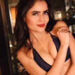 Gehana Vasisth Instagram - Pata ni mere Mata pita ne Kya khakar paida kiya Meko … Ma Kasam bohot sexy Hu … Meri to khud ki neeyat kharab ho jati hai , Khud par 🧿🧿🧿🧿… . . . . #sexy #love #model #hot #beautiful #fashion #beauty #follow #girl #like #cute #instagood #photography #lingerie #fitness #instagram #girls #style #photooftheday #bikini #picoftheday #bhfyp #art #gay #pretty #followme #followforfollowback #sensual #body #gehnavasisth Trident , BKC