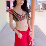Gehana Vasisth Instagram - #hit #gehanavasisth #reelsinstagram #reelsvideo #trendingreels #navel #dancereels #navelshow Lokhandwala Complex