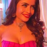 Gehana Vasisth Instagram - Shooting katthak #trending #sanak