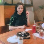 Gehana Vasisth Instagram - Let’s hv some chocolate n ice cream together 💋💋👅👅.. . . . #icecream #chocolate #love #icecreamlover #flavour #kiss India