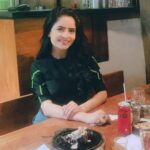 Gehana Vasisth Instagram - Let’s hv some chocolate n ice cream together 💋💋👅👅.. . . . #icecream #chocolate #love #icecreamlover #flavour #kiss India