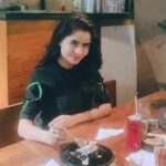 Gehana Vasisth Instagram - Let’s hv some chocolate n ice cream together 💋💋👅👅.. . . . #icecream #chocolate #love #icecreamlover #flavour #kiss India