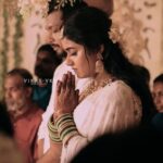 Haritha G Nair Instagram – Happy Married life …….

Celebrity wedding makeup for @haritha.girigeeth and @itss_vinayak .Actress of Shayamambaram Malayalam Serial @zeekeralam

Mehendi @shabnam_mehendi_kochi 
Grooming @vksbeautylounge
Jewellery @jhanvi__collections
Dop @dop_sz__
Edit @midhunshankarprasad
#keralamakeupartist #hairthagnair #zeekeralam #shyamambaram  #malayalamserial
#vikasvksmakeupartist #malayalamserialactress #keralacelebritywedding #keralaweddingstyle #keralaactresswedding #keralacelebrity #keralamakrupartist #keralacelebritymakeupartist #vikasvks2024 #keralaweddingreels #
 #Keralabridalmakeupartist #keralabridalmakeover Kerala, India