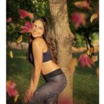 Heena Achhra Instagram - Even when the petals🍁 have flows, All you see is A beautiful flower🌷 . . . . . . . . . . #bollywood #telugugirl #teluguactress #ahmedabad_instagram #mumbaigirls #hyderabadgirl #gujjugirl #beauty #quarantinediaries #naturelove #dimples #gymwear #yogapractice #yogiclif #yogagirl #yogi