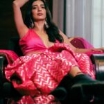 Heena Panchal Instagram - Beauty starts the moment you choose to be who you are!!! . . . #heenapanchal #diwali #beauty #glamour #heena