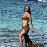 Heena Panchal Instagram – I want to be wild , beautiful and free . Just like the sea . 

#mermaid #heenampanchal #live #free #soakit #healing #saltwater #warmth