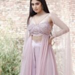 Isha Malviya Instagram - She’s a warrior with an angels heart. ❤️ #teamishamalviya Shot by: @deepikasdeepclicks Makeup: @tamannaaaa_artistry Hair: @shabana_sheikh_11 Outfit: @aliyanabymeenabazaar Jewels: @the_kizals Styled by: @khwaish_mehta @isshhhbykhwaish Team: @insyncdigitals @colorstv @officialjiocinema #biggboss17 #bb17 #colorstv #jiocinema #endemolshine #ishamalviya